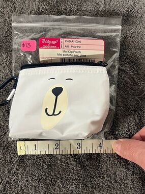 thirty-one Polar Pal Mini Clip Pouch in White with Navy Trim